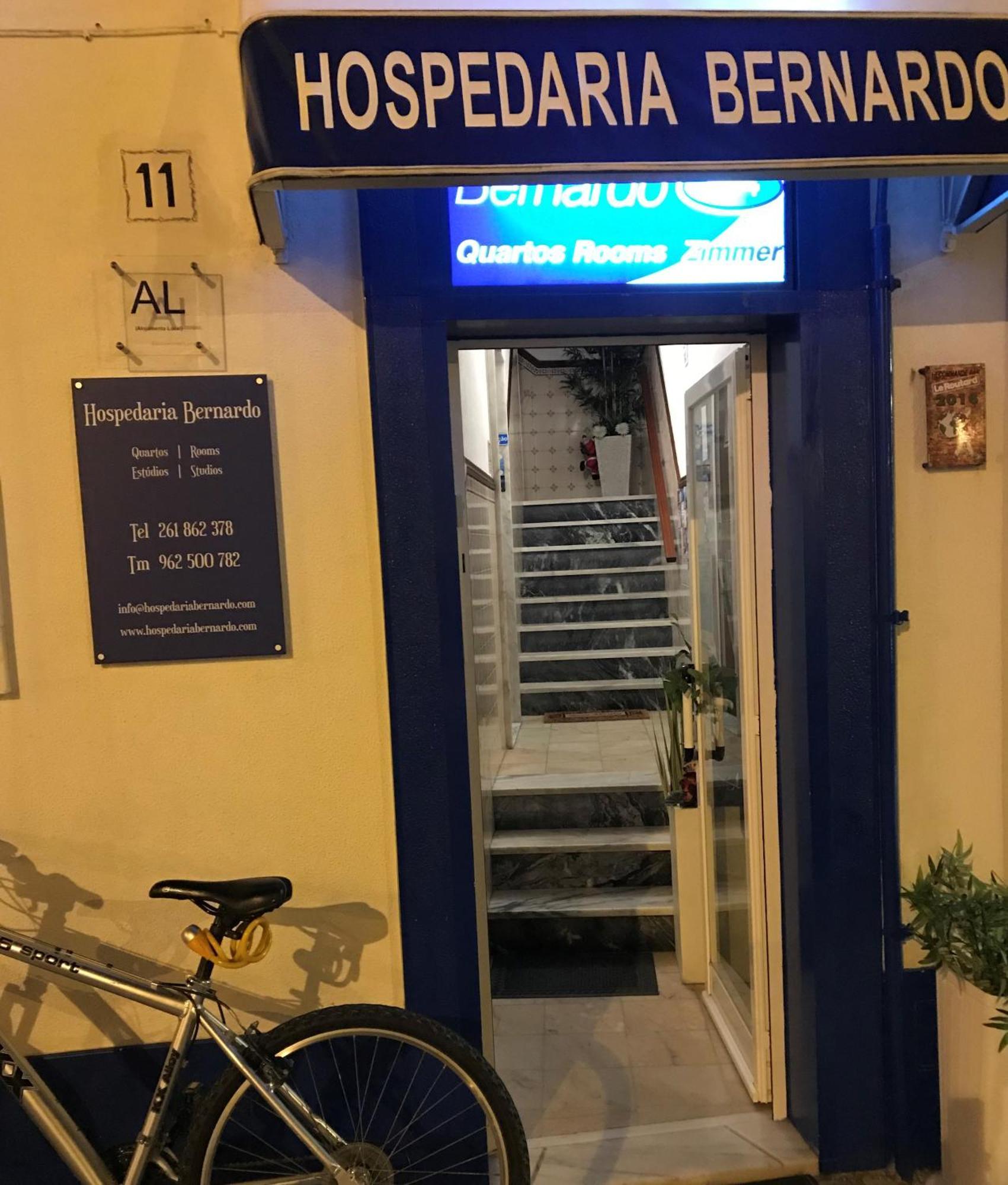 Hospedaria Bernardo Ericeira Eksteriør billede