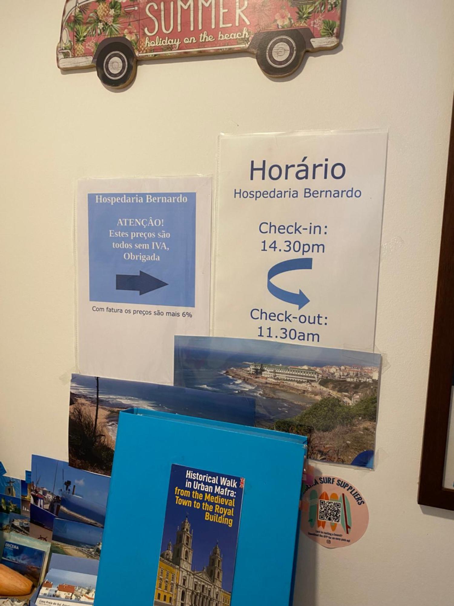 Hospedaria Bernardo Ericeira Eksteriør billede