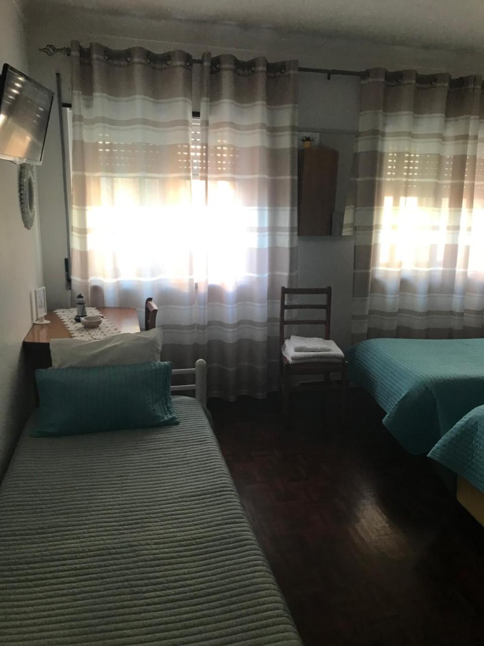 Hospedaria Bernardo Ericeira Eksteriør billede