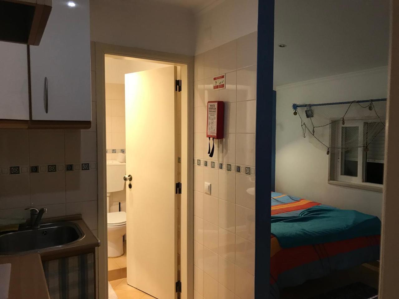 Hospedaria Bernardo Ericeira Eksteriør billede